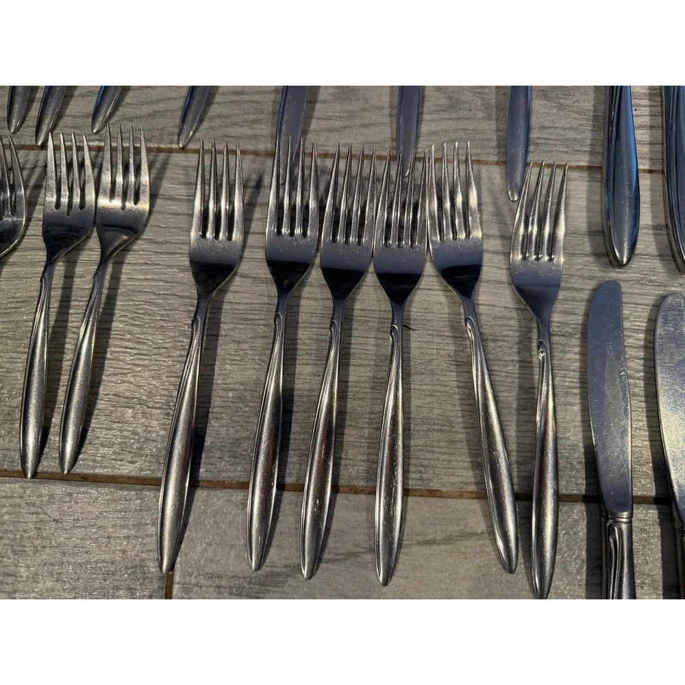 Oneida Flatware Set 1881 Rogers 29 pc Stainless Steel Silverware Set MCM Vintage